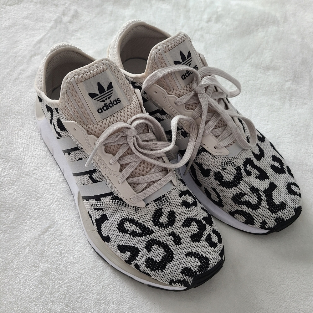 ADIDAS Ivory Black Leopard Swift Run Sneakers